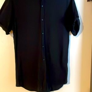 Men’s medium ZARA 100% cotton very thick. Worn once.